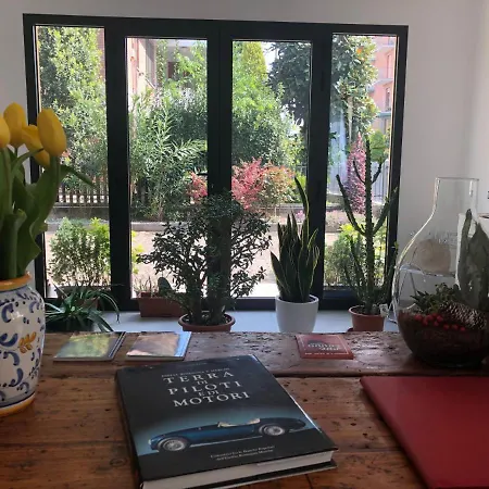 Casa Elisa Dimora Urbana Гостьовий будинок Модена