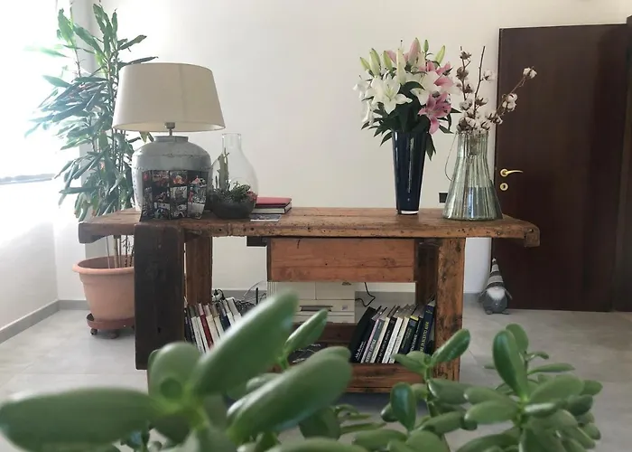 Casa Elisa Dimora Urbana 招待所 摩德纳